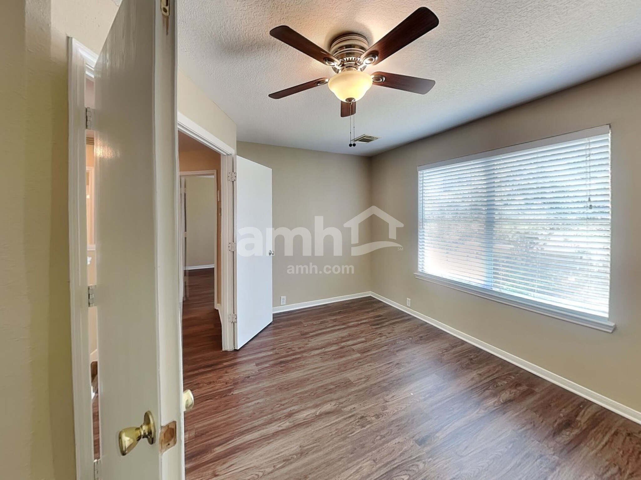 Building Photo - 17238 S Summit Canyon Dr