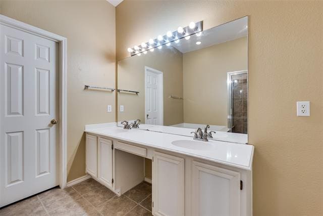 Building Photo - 10519 Camelot Dr
