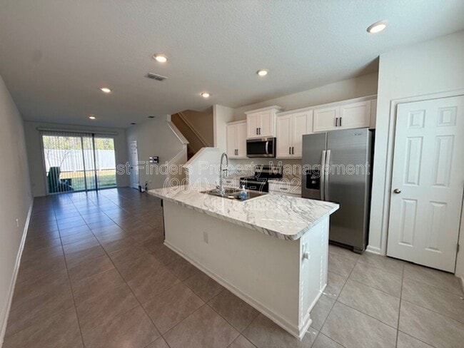 Building Photo - 8353 Retrograde Rd