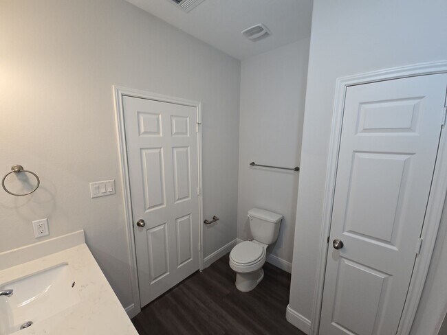 Building Photo - 8235 Locksley Rd