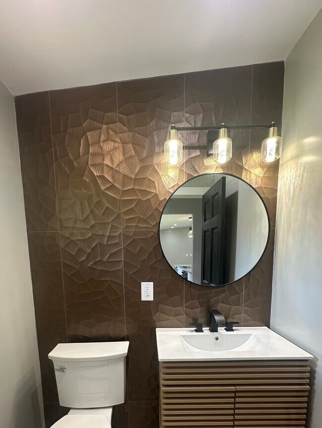 Building Photo - 4846 Ledge Ln