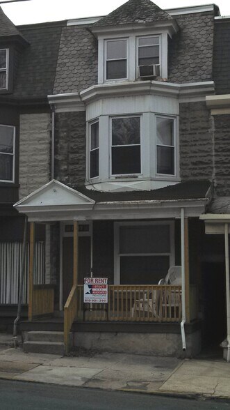 Primary Photo - 1502 Centre Ave