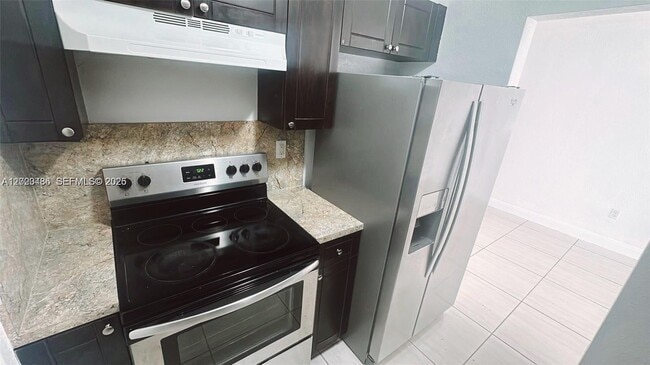 Building Photo - 2125 NW 66th St