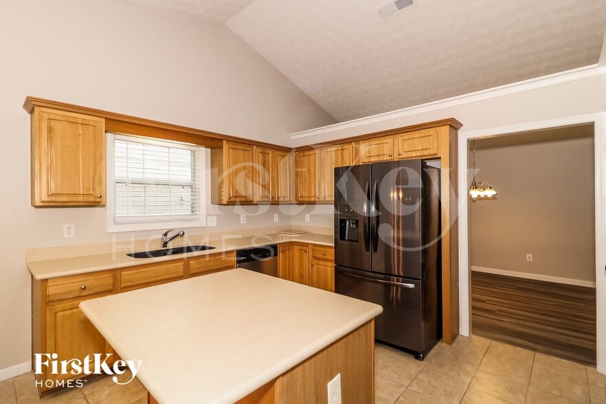 Building Photo - 3310 Freedom Landing NW