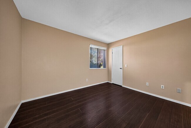 Building Photo - 26200 Redlands Blvd