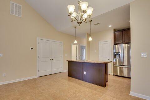 Building Photo - 929 Erika Ln