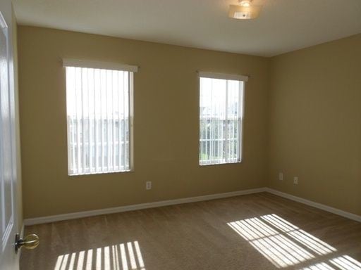 Building Photo - Orlando - 5 Bedroom 4 Bathroom - 2050.00