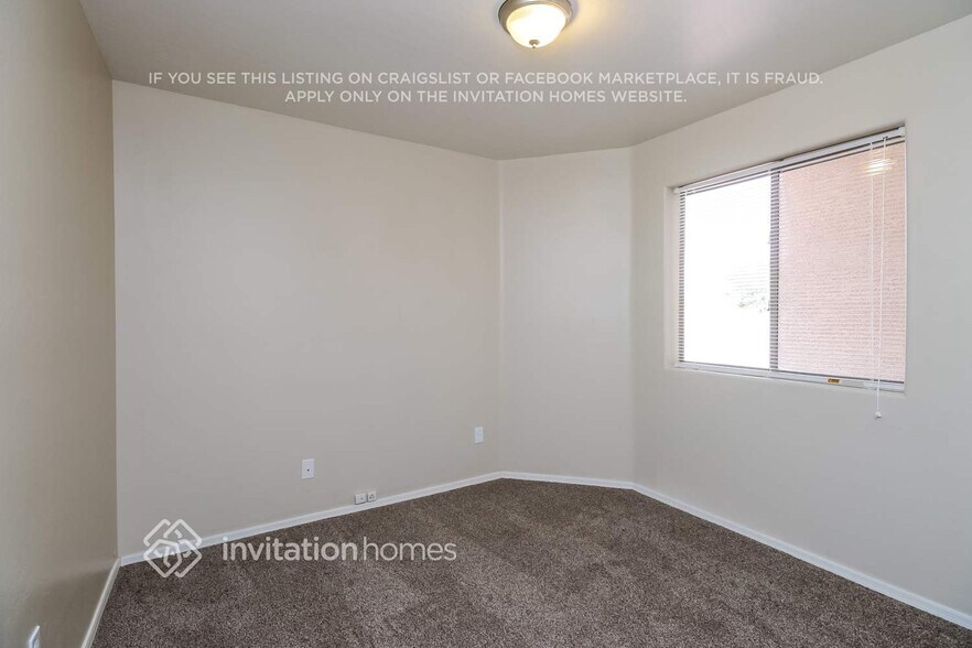Building Photo - 10546 E Contessa St