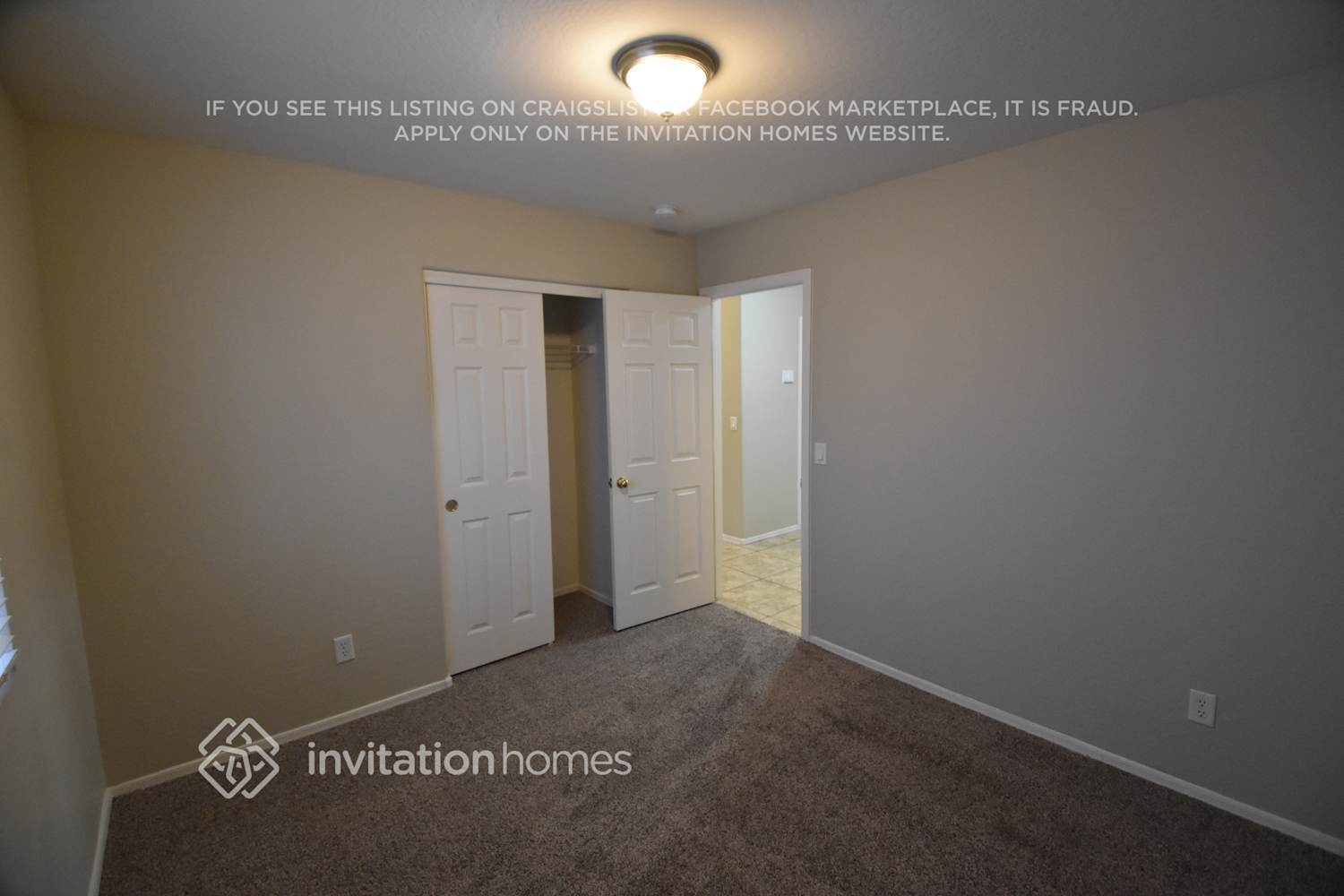 Building Photo - 12470 W Redfield Rd