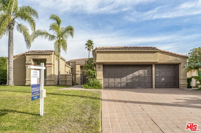 Building Photo - 3516 Malibu Country Dr