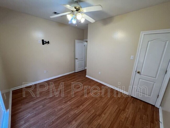 Building Photo - 4388 Pasture Clear Ct