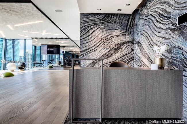 Building Photo - 1451 Brickell Ave