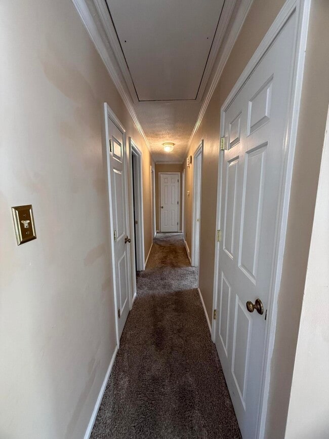 Building Photo - 3924 Gladman Way