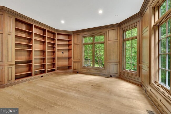 Building Photo - 6707 Wemberly Way