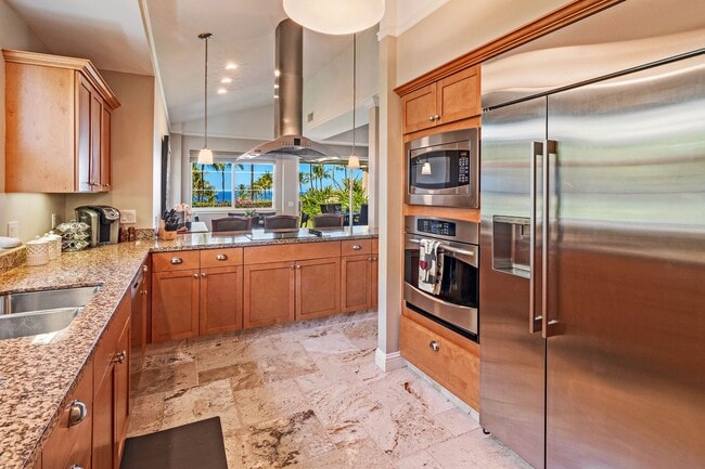 Building Photo - 3-bedroom, 2.5-bath unit | Kai Malu