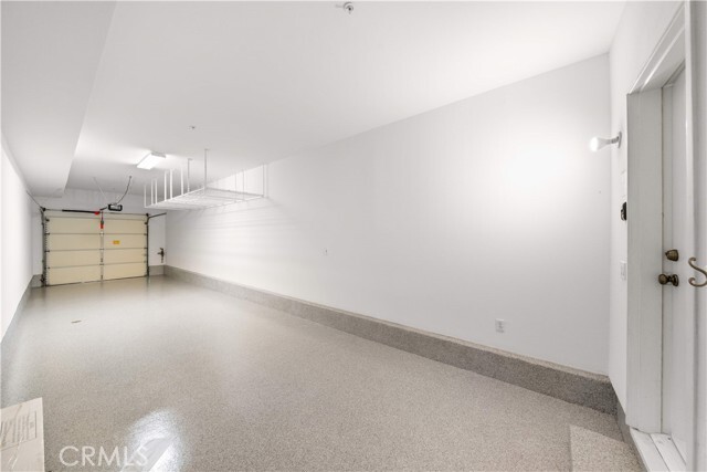 Building Photo - 268 Lockford