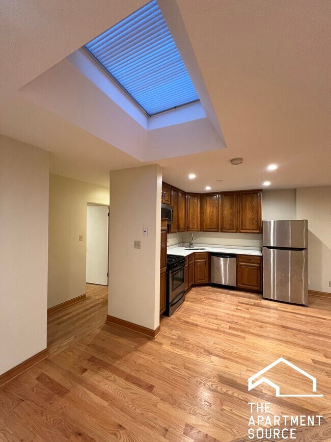 Building Photo - 1205 N Harlem Ave