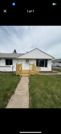Building Photo - 4512 W 89th St