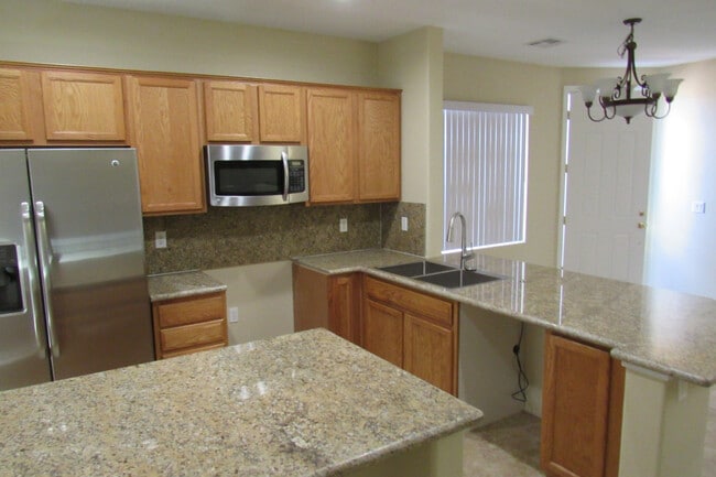 Building Photo - COMING SOON-BEAUTIFUL 2 STORY HOME LOCATED IN HENDERSON WITH STRIP AND MOUNTAIN VIEWS!