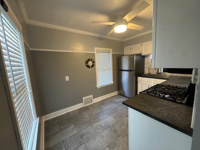 Building Photo - 4228 Harding Rd