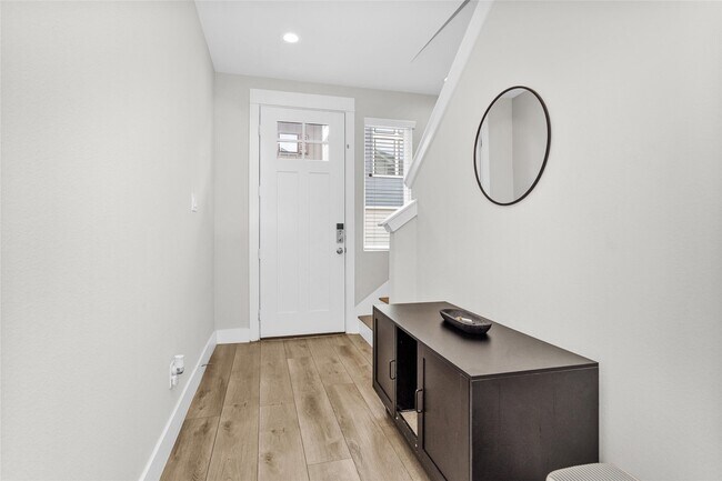 Building Photo - 7707 Nasser Ln