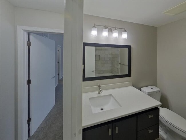 Building Photo - 2303 Leyland Cir