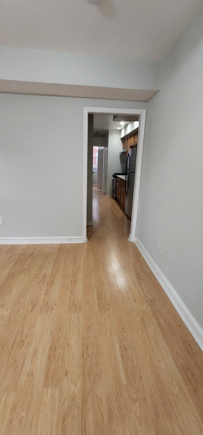 Building Photo - 4262 Clay St NE