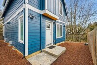 Building Photo - 6842 N Mears St