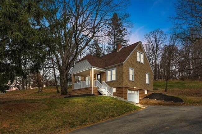 Building Photo - 1499 Stoltz Rd