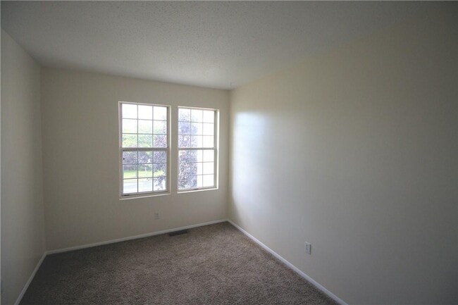 Building Photo - 2507 Whispering Hills Dr