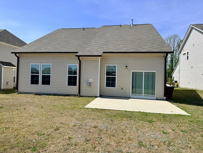 Building Photo - Charming & Spacious Home for Rent in Quiet Franklinton Neighborhood