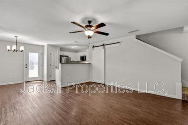 Building Photo - 232 W Lake Ave