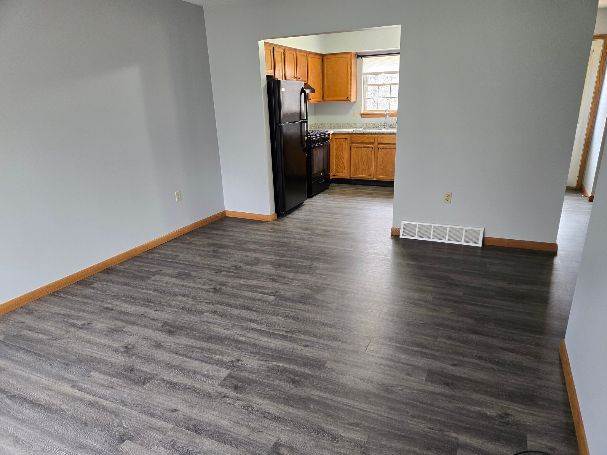 Building Photo - 3615 Stoughton Rd