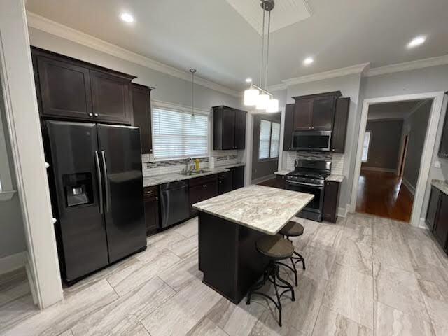 Building Photo - 717 Perry St