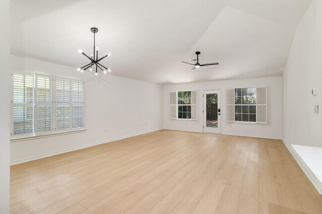 Building Photo - 145 Bayou Landing Rd