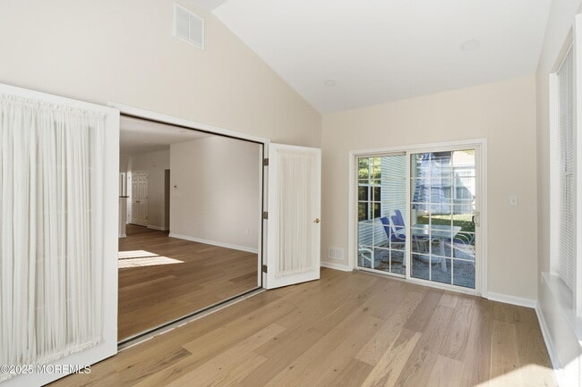 Building Photo - 225 Mirage Blvd