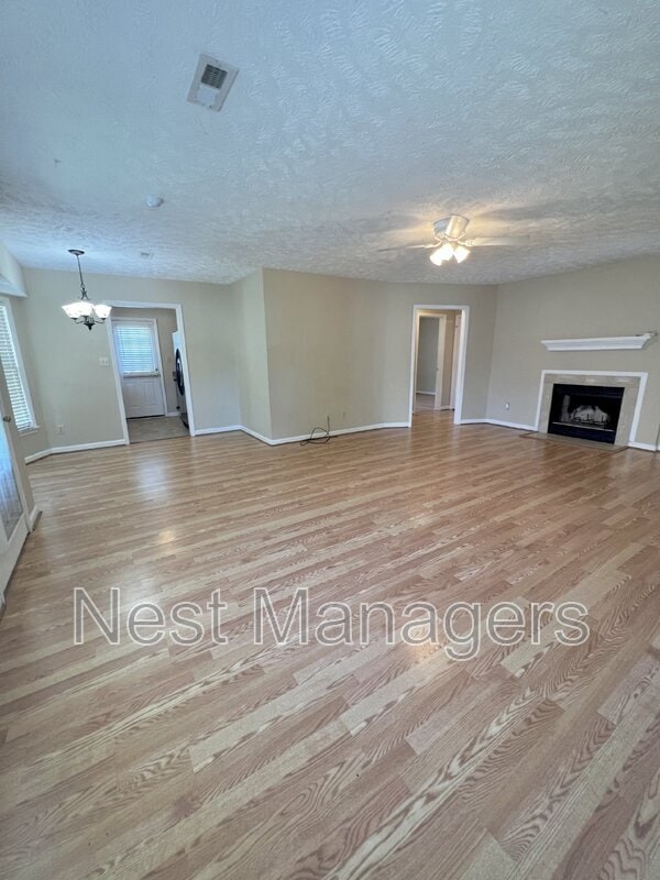 Building Photo - 1703 Winnabow Dr