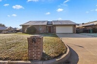 Building Photo - 8800 NW 92nd St