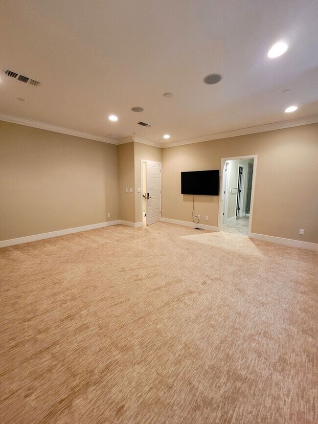 Building Photo - Move-In Special: Get $2,000 Off Your Secur...