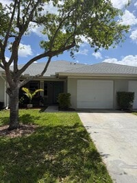 Building Photo - 1739 N Dovetail Dr