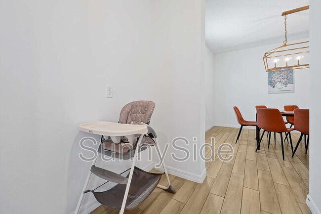 Building Photo - 2186 Derwent Dr