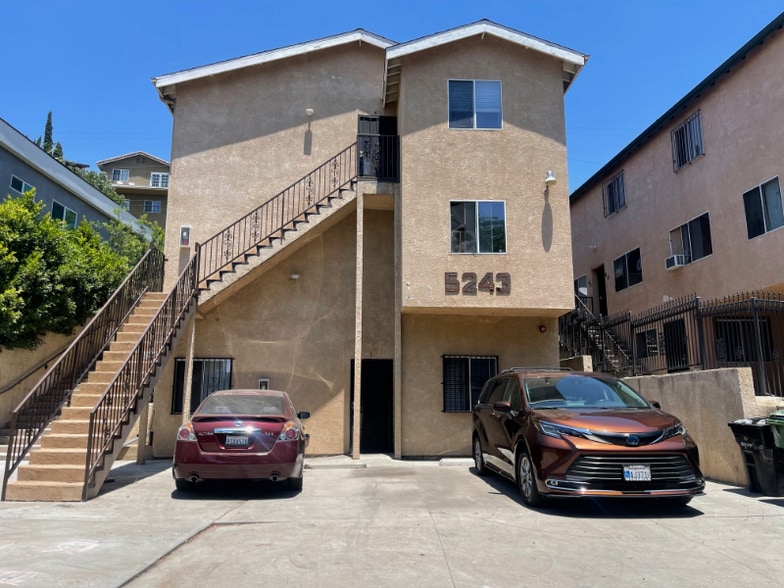Building Photo - 5243 Huntington Dr