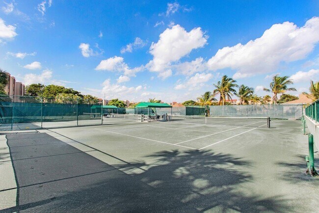 Building Photo - 755 Dotterel Rd