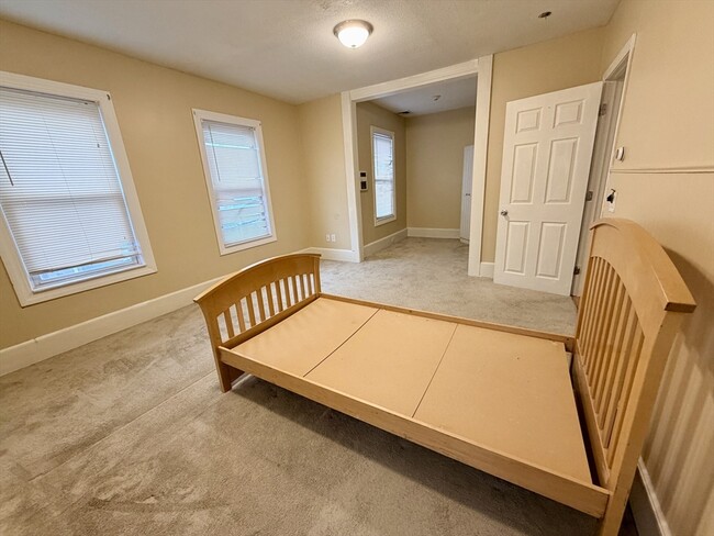 Building Photo - 59 Whitney Ave