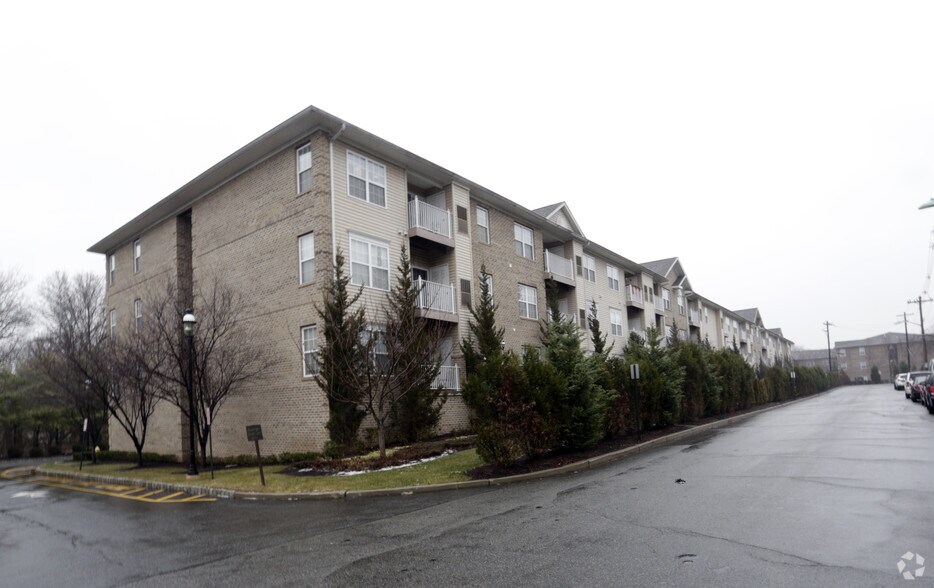 Building Photo - Park Terrace Senior Living