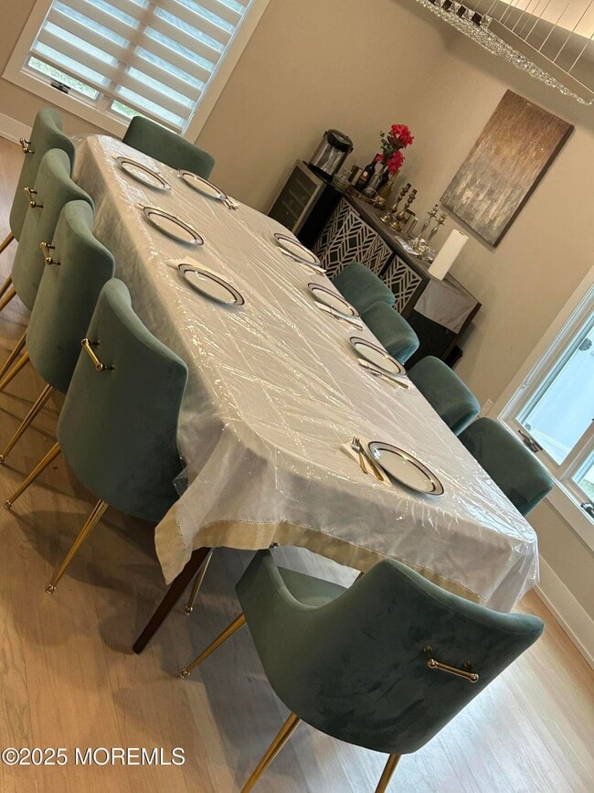 Building Photo - 799 Bowyer Ave