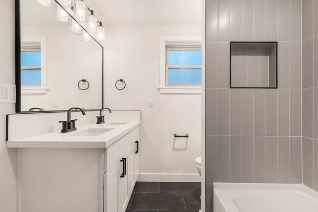 Building Photo - 6721 24th Ave NW