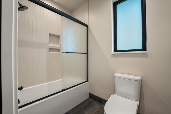 Building Photo - 2971 NW Polarstar Ave