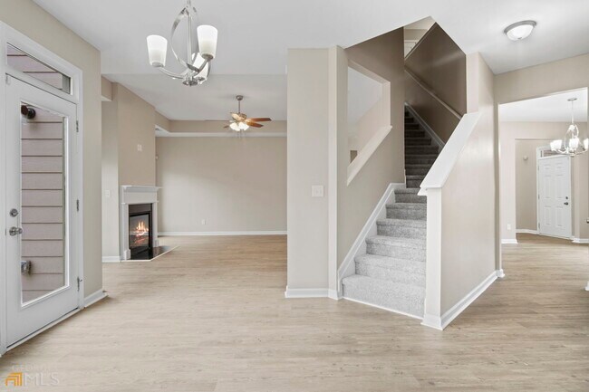 Building Photo - 85 Mary Jane Ln