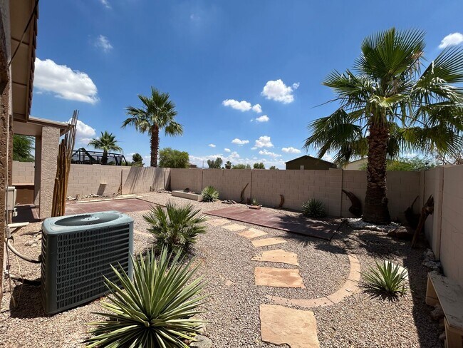Building Photo - Spacious 3-Bedroom Home in Sought-After Jo...